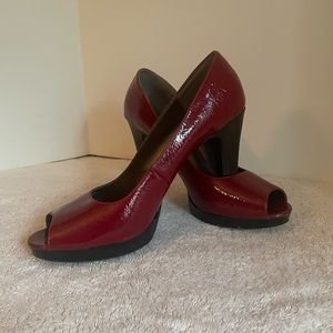 Westies Open Toe Pumps